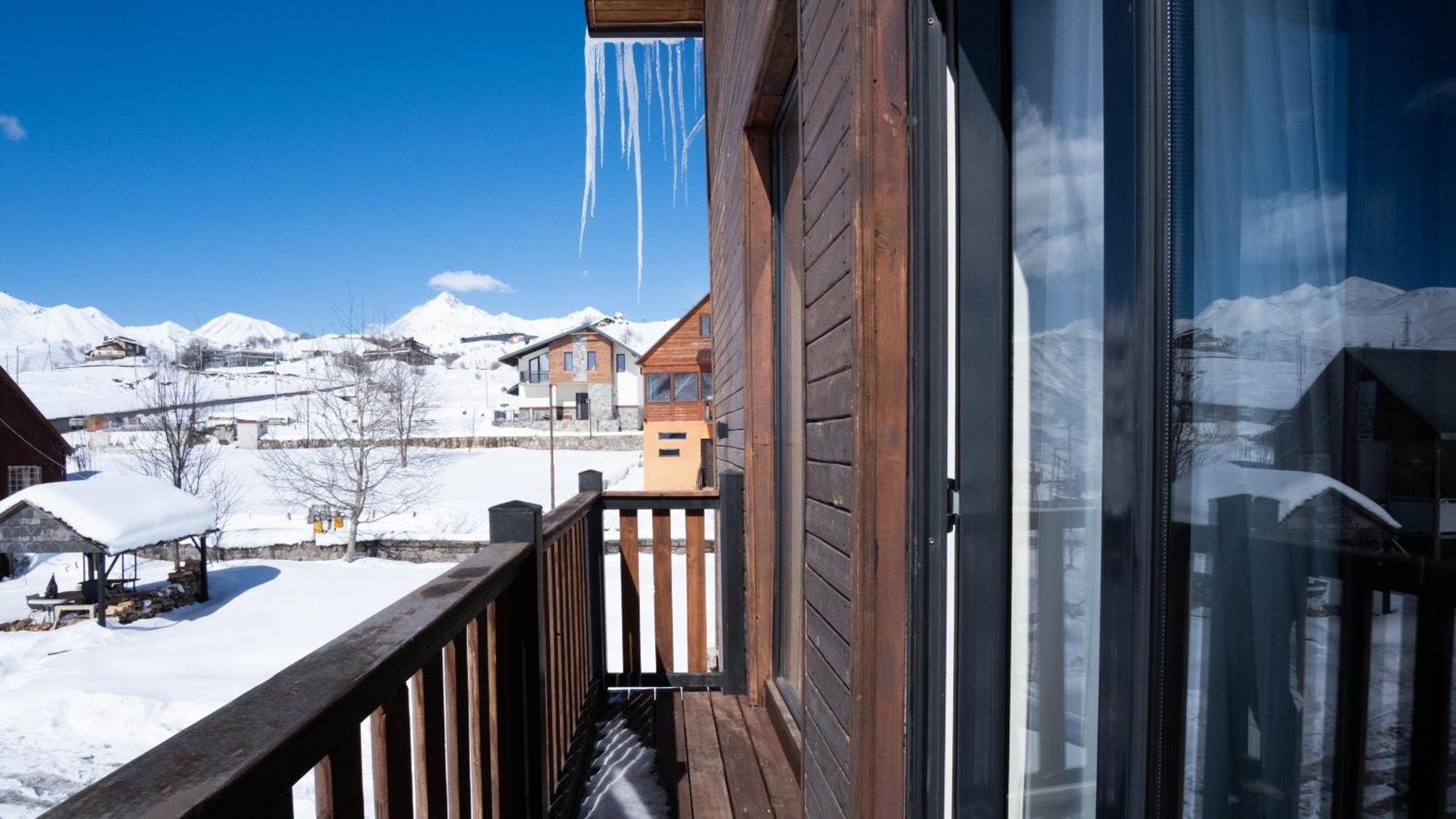 Chalet In Gudauri Bagian luar foto